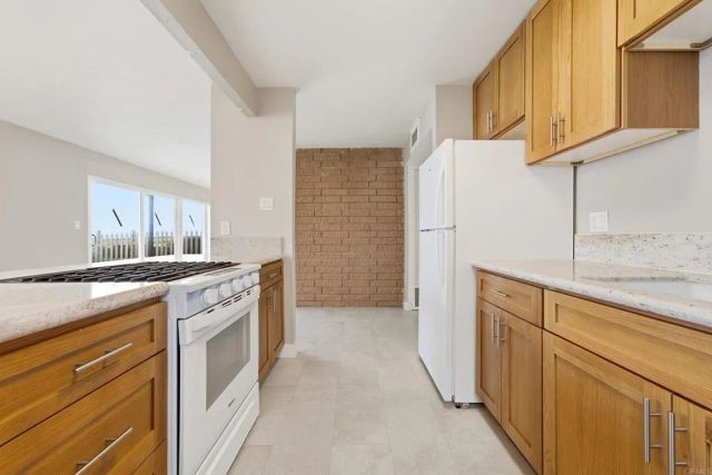 1550 Seacoast Drive C, Imperial Beach, CA 91932
