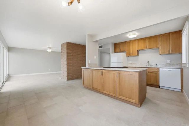 1550 Seacoast Drive C, Imperial Beach, CA 91932