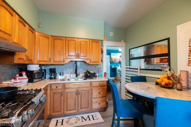 912 87Th St, North Bergen Twp., NJ 07047