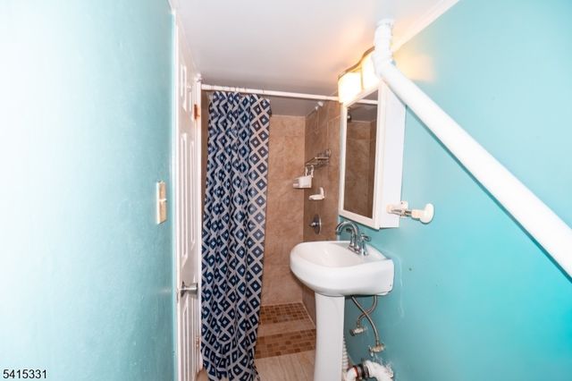 912 87Th St, North Bergen Twp., NJ 07047