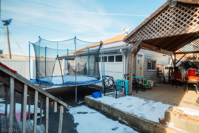 912 87Th St, North Bergen Twp., NJ 07047