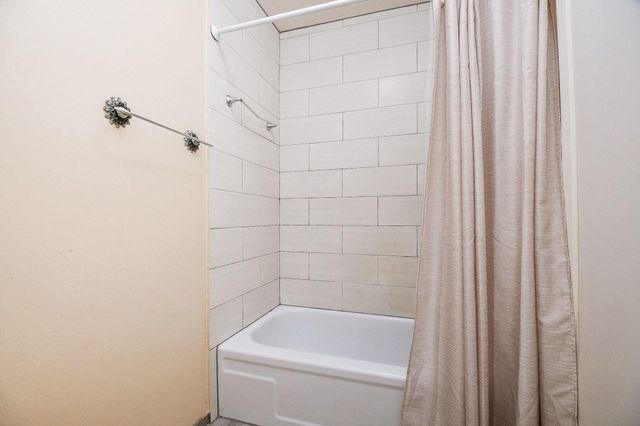 7336 Crownwest Street 7336, Houston, TX 77072