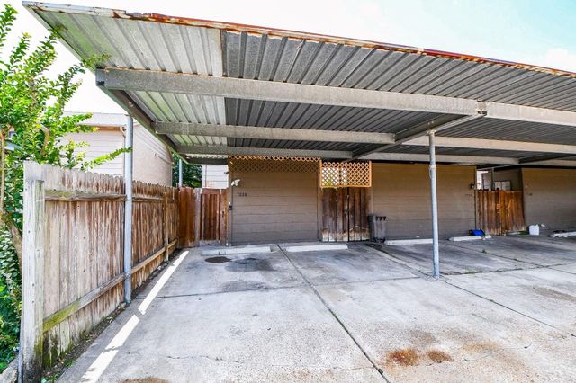 7336 Crownwest Street 7336, Houston, TX 77072