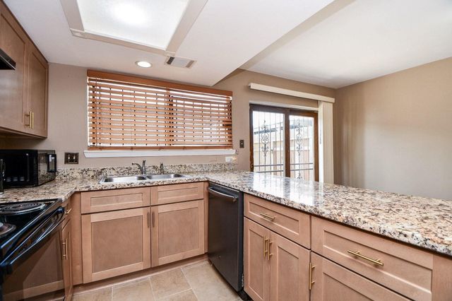 7336 Crownwest Street 7336, Houston, TX 77072
