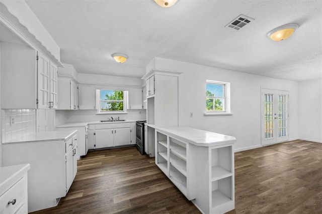 19008 SE Lee Blvd, Lawton, OK 73501