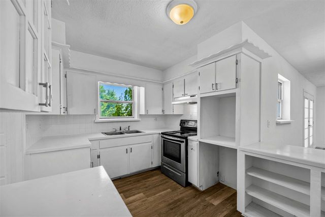 19008 SE Lee Blvd, Lawton, OK 73501