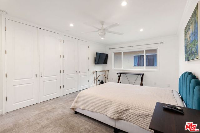 6708 Hillpark Drive 302, Los Angeles, CA 90068