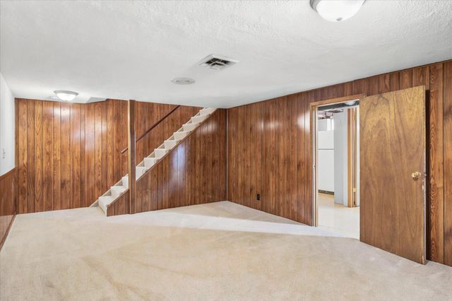 320 113th Avenue NE, Blaine, MN 55434