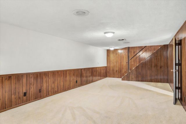320 113th Avenue NE, Blaine, MN 55434