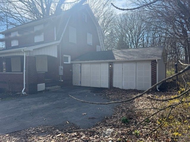 3622 Shirley Road, Youngstown, OH 44502