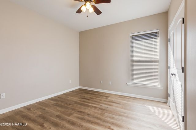 129 Gray Birch Loop, Youngsville, LA 70592