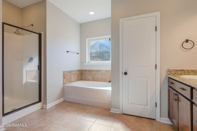 129 Gray Birch Loop, Youngsville, LA 70592