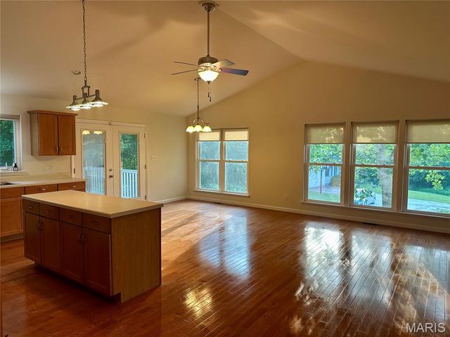 2941 Trapper Trail, Wentzville, MO 63385