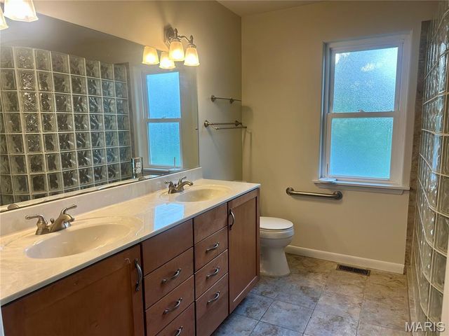 2941 Trapper Trail, Wentzville, MO 63385
