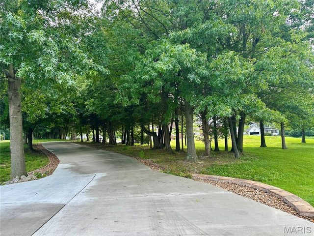 2941 Trapper Trail, Wentzville, MO 63385