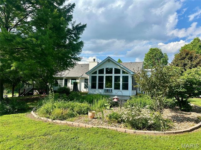 2941 Trapper Trail, Wentzville, MO 63385