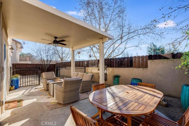 1095 Megan Court, Templeton, CA 93465