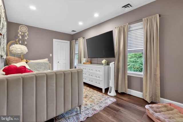 3204 MOUNTAIN RD, Haymarket, VA 20169