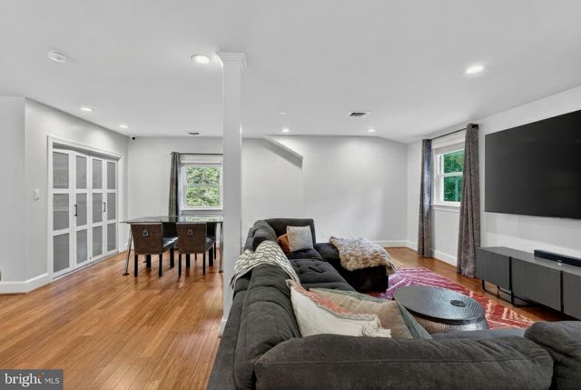 3204 MOUNTAIN RD, Haymarket, VA 20169