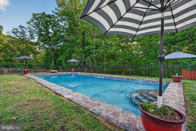 3204 MOUNTAIN RD, Haymarket, VA 20169