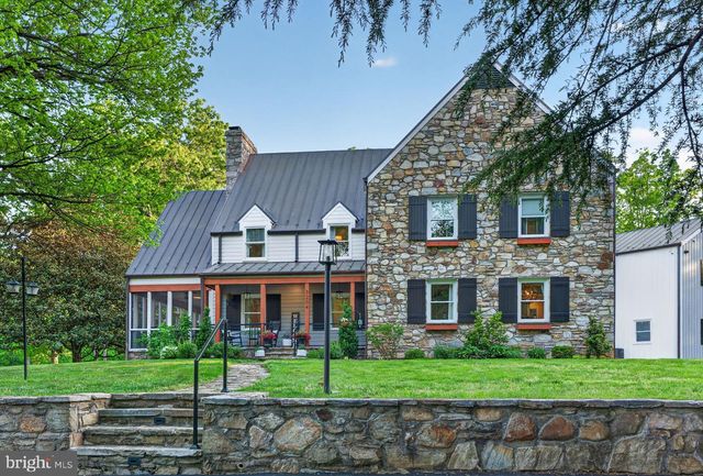 3204 MOUNTAIN RD, Haymarket, VA 20169