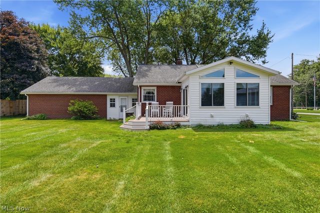 1459 Schneider Street NW, North Canton, OH 44720