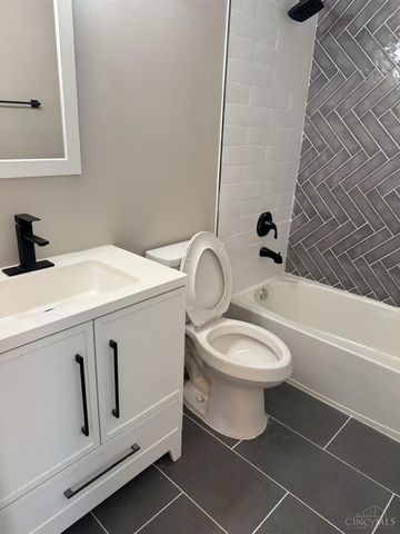 9729 Old Stable Court, Deerfield Twp., OH 45040