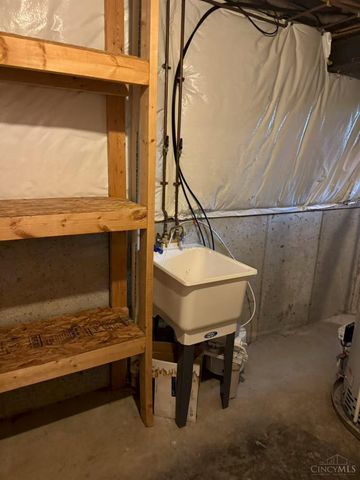 9729 Old Stable Court, Deerfield Twp., OH 45040