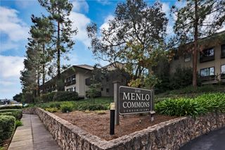 2140 Santa Cruz Avenue D105, Menlo Park, CA 94025