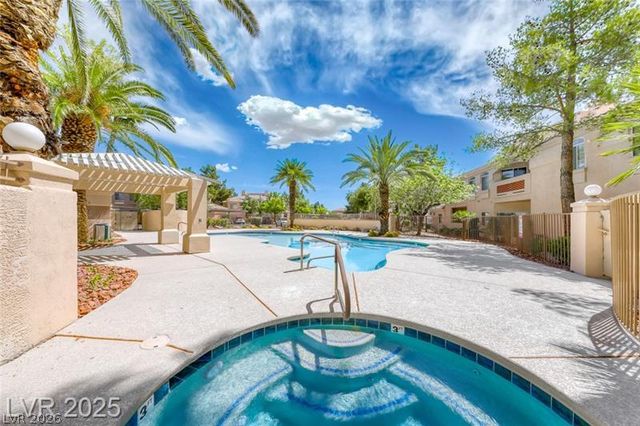 7400 West Flamingo Road 2056, Las Vegas, NV 89147