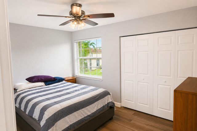 609 SW 167TH Way, Pembroke Pines, FL 33027