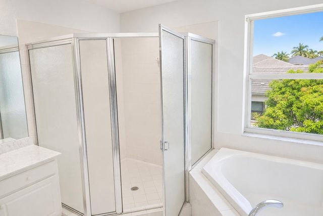 609 SW 167TH Way, Pembroke Pines, FL 33027
