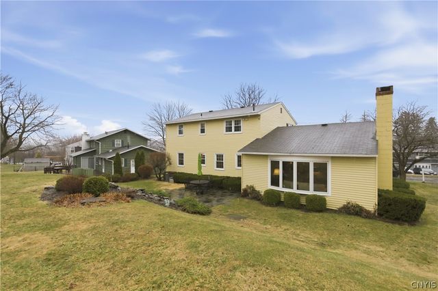 112 Southwest Way, Camillus, NY 13031