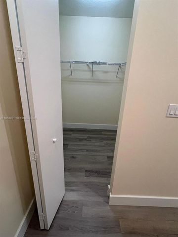 6416 NW 102nd Ct 120, Doral, FL 33178