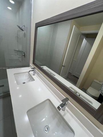 6416 NW 102nd Ct 120, Doral, FL 33178