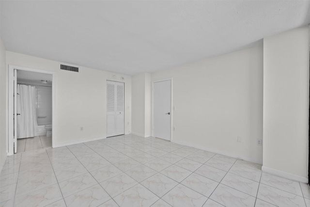 5600 N Flagler Drive 2304, West Palm Beach, FL 33407