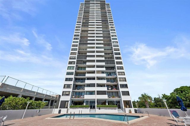 5600 N Flagler Drive 2304, West Palm Beach, FL 33407