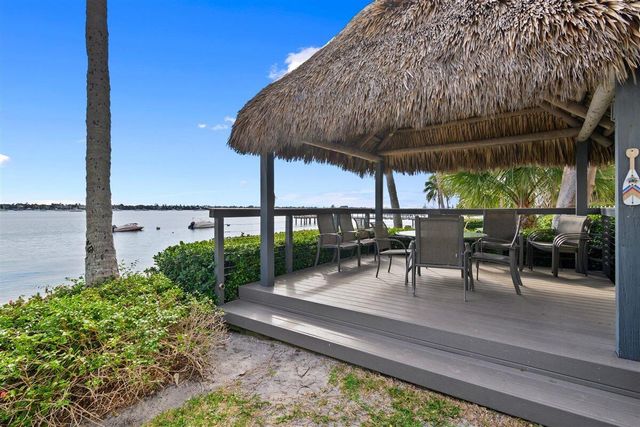 5600 N Flagler Drive 2304, West Palm Beach, FL 33407