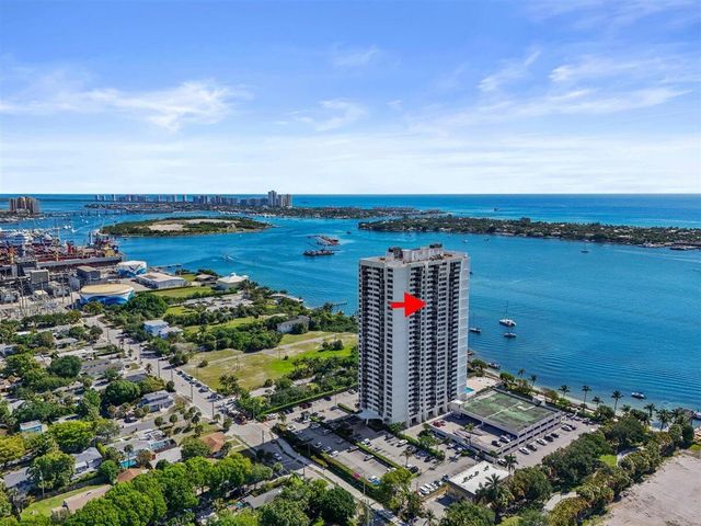 5600 N Flagler Drive 2304, West Palm Beach, FL 33407