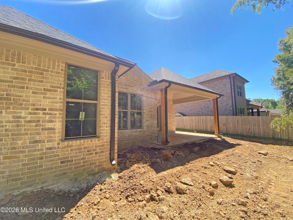 4113 Georgia Place, Olive Branch, MS 38654 — photo 3
