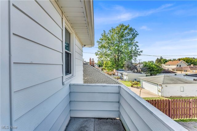 8302 Pinegrove Avenue, Parma, OH 44129