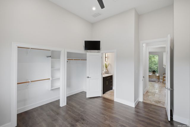 1942 Far Niente, San Antonio, TX 78258