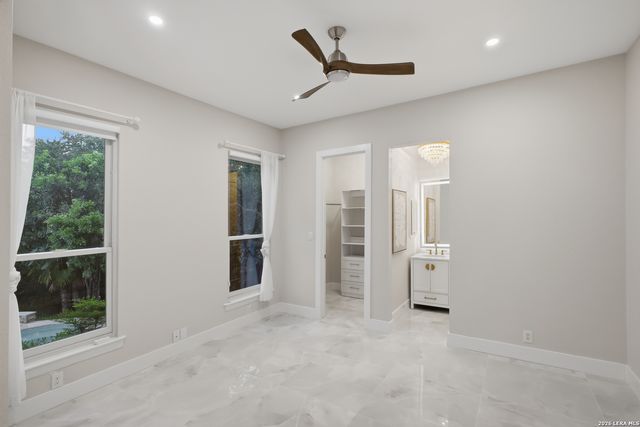 1942 Far Niente, San Antonio, TX 78258
