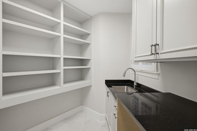 1942 Far Niente, San Antonio, TX 78258