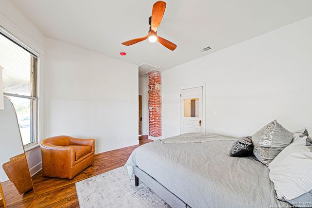 540 Adams, San Antonio, TX 78210