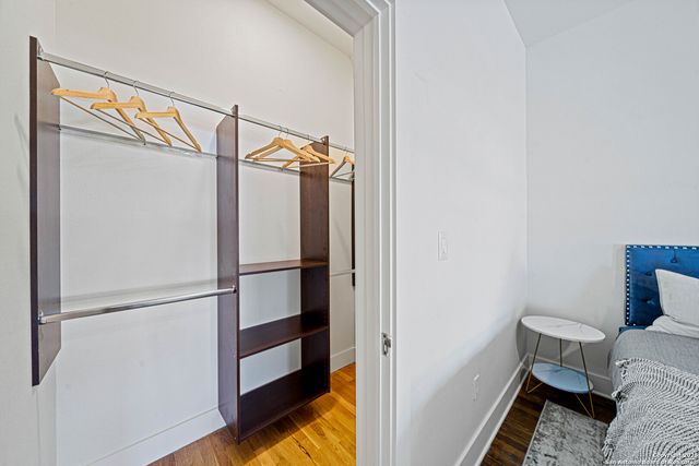 540 Adams, San Antonio, TX 78210