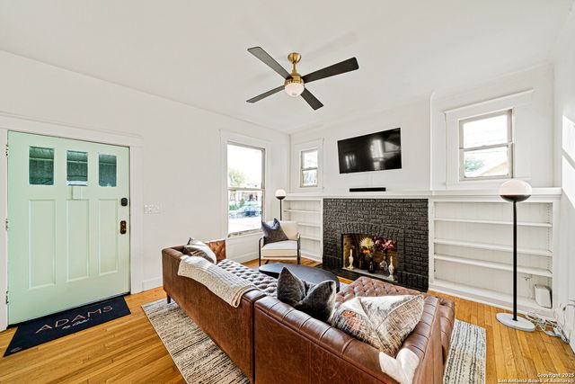 540 Adams, San Antonio, TX 78210