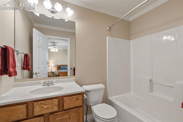 5440 Setters Way, Colorado Springs, CO 80919