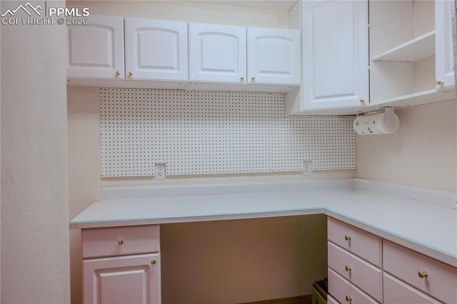 5440 Setters Way, Colorado Springs, CO 80919