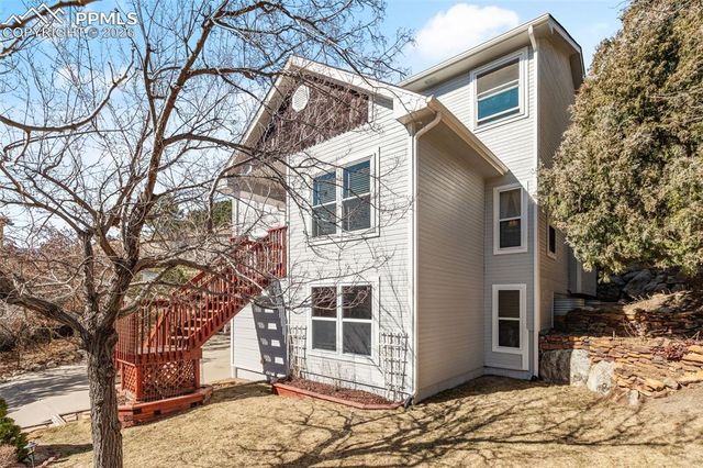 5440 Setters Way, Colorado Springs, CO 80919